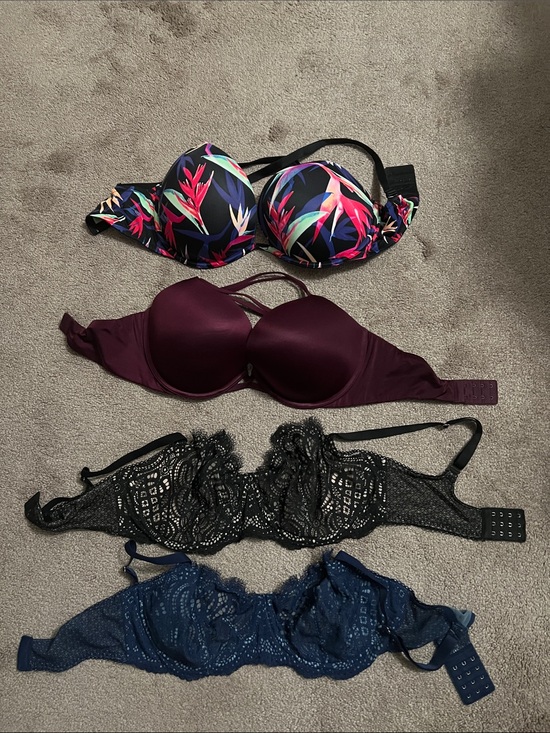Victoria's Secret Other - 34ddd Victoria’s Secret bra’s lot/bundle